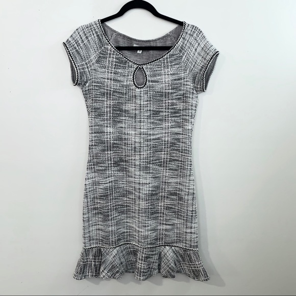 🌸MAX STUDIO Tweed Keyhole Ruffle Dress Small - Picture 3 of 8